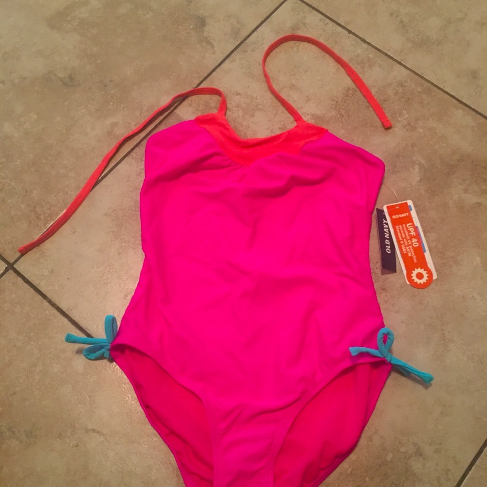 Old Navy Swim suit